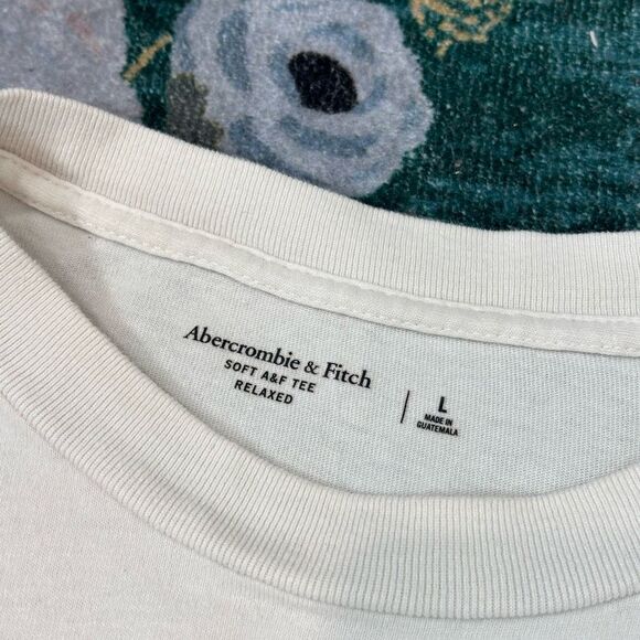 Abercrombie & Fitch Graphic Tee Shirt White Racing Car Nascar Racing Columbus L - Picture 6 of 14